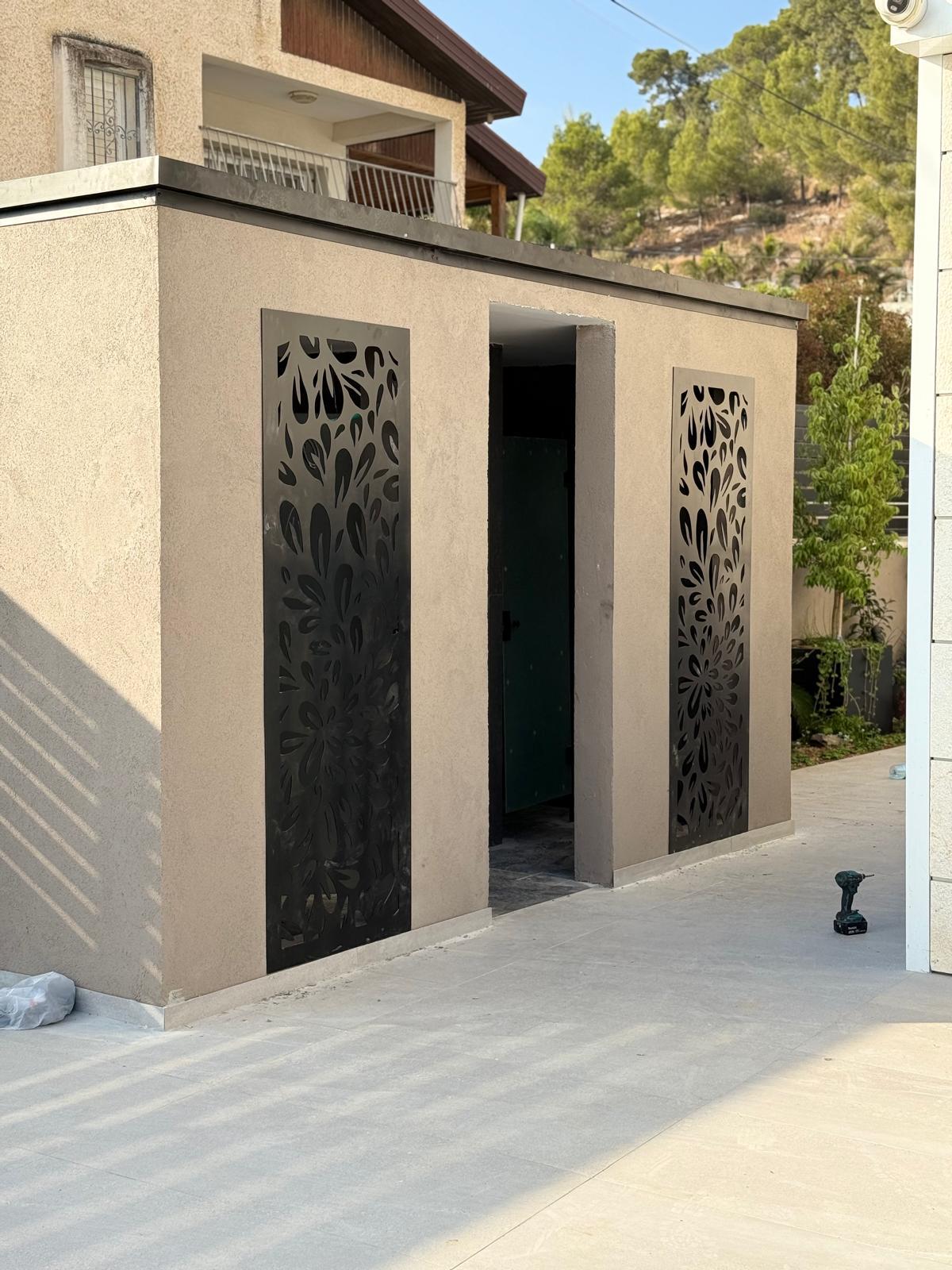 עיצוב נוף מברזל