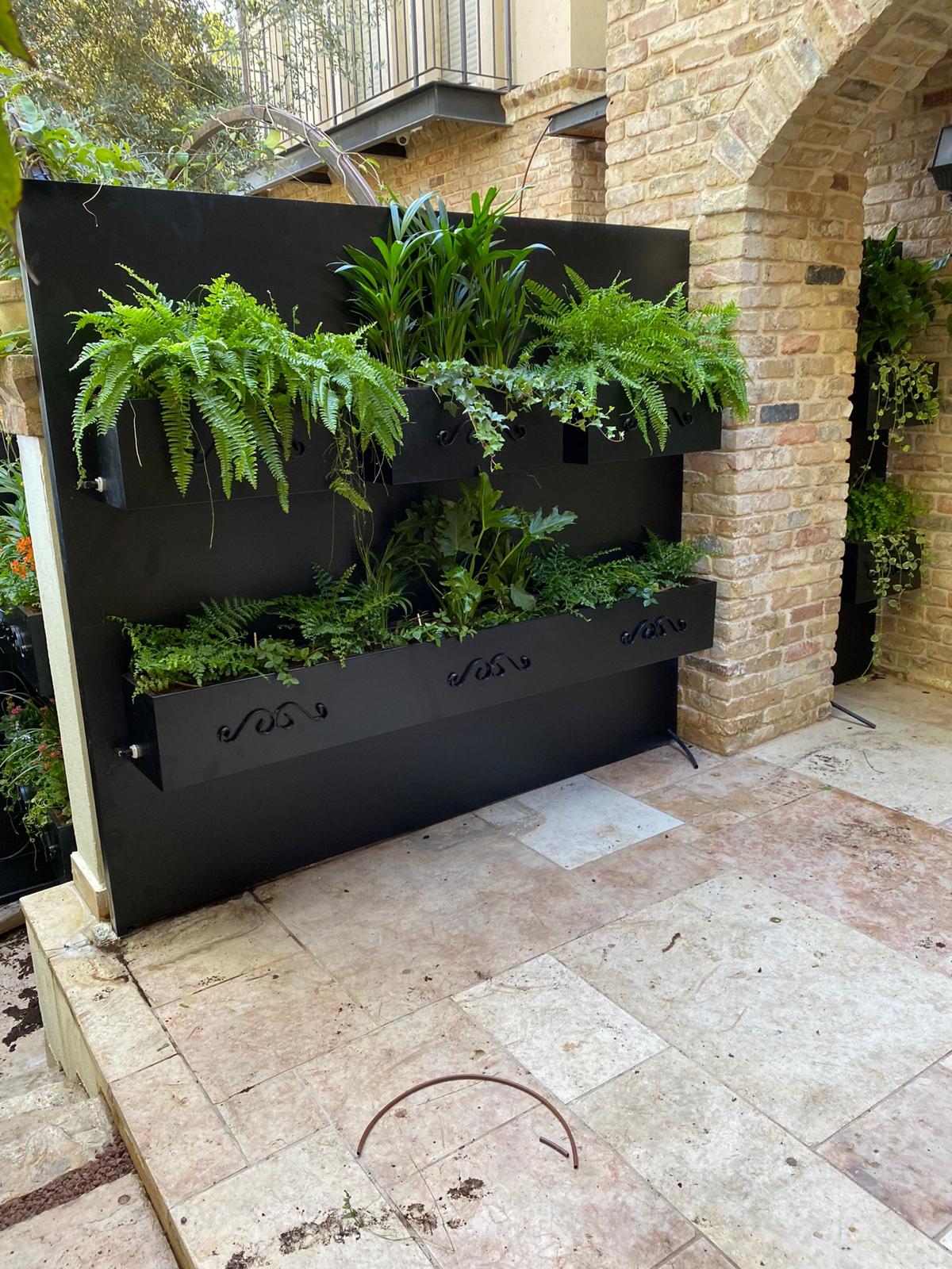 אדריכלות נוף - עיצוב חצר