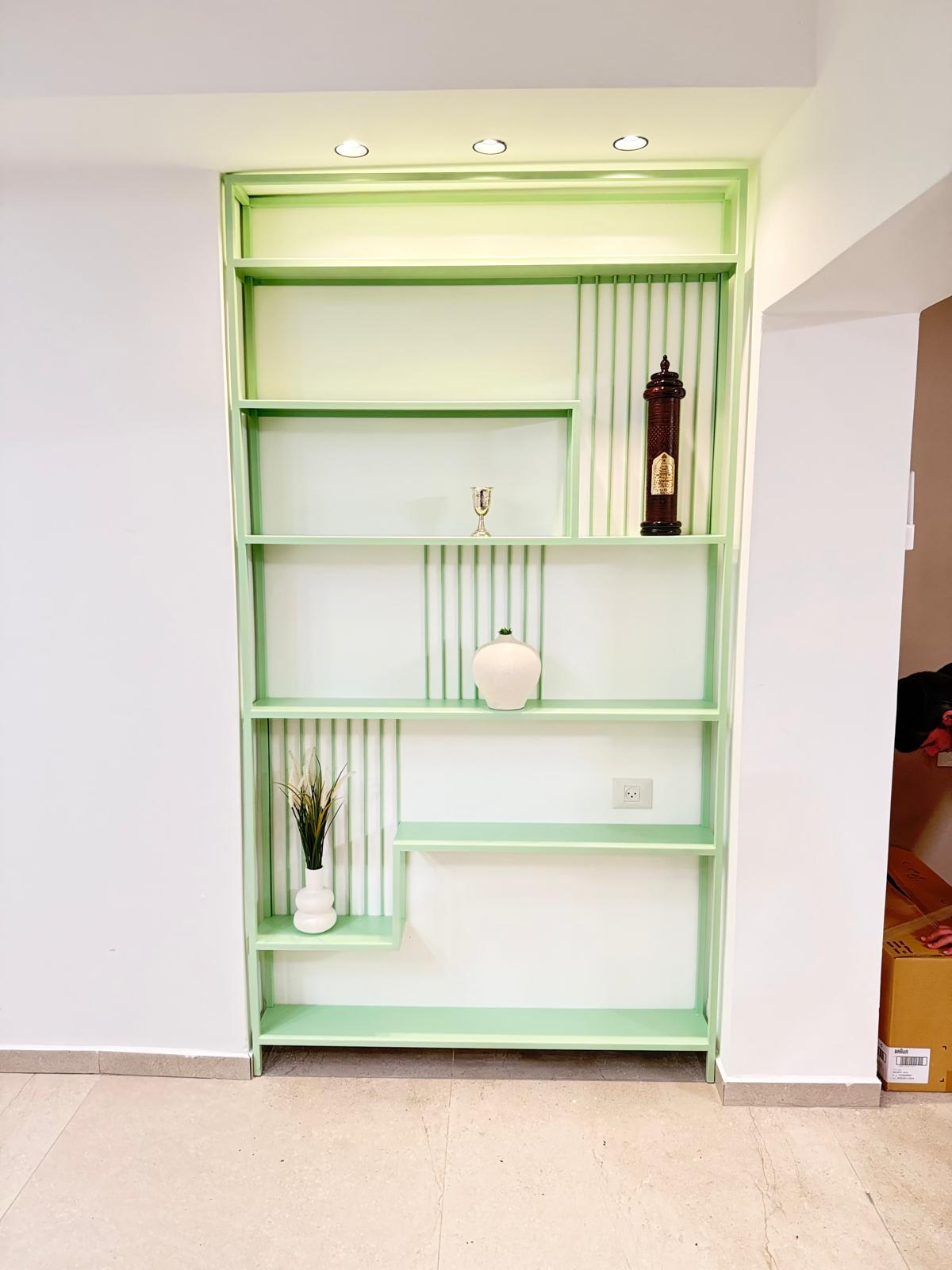 ספריית קיר מברזל